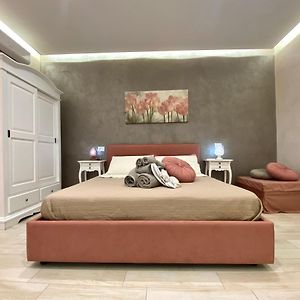 Piazza Veneto House
